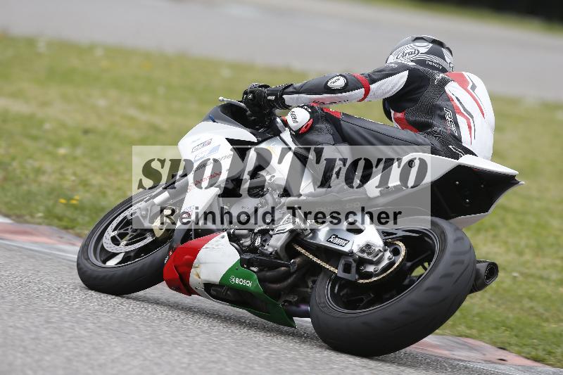 /Archiv-2025/08 20.04.2025 Speer Racing ADR/Gruppe gruen/404